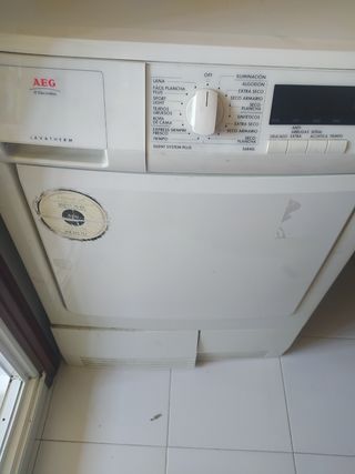 Secadora Aeg Lavatherm 56840