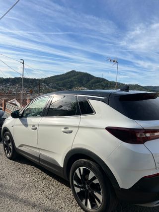 Opel Grandland X 2017