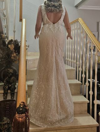 Traje de Novia con Capa Elegante blanco- champán