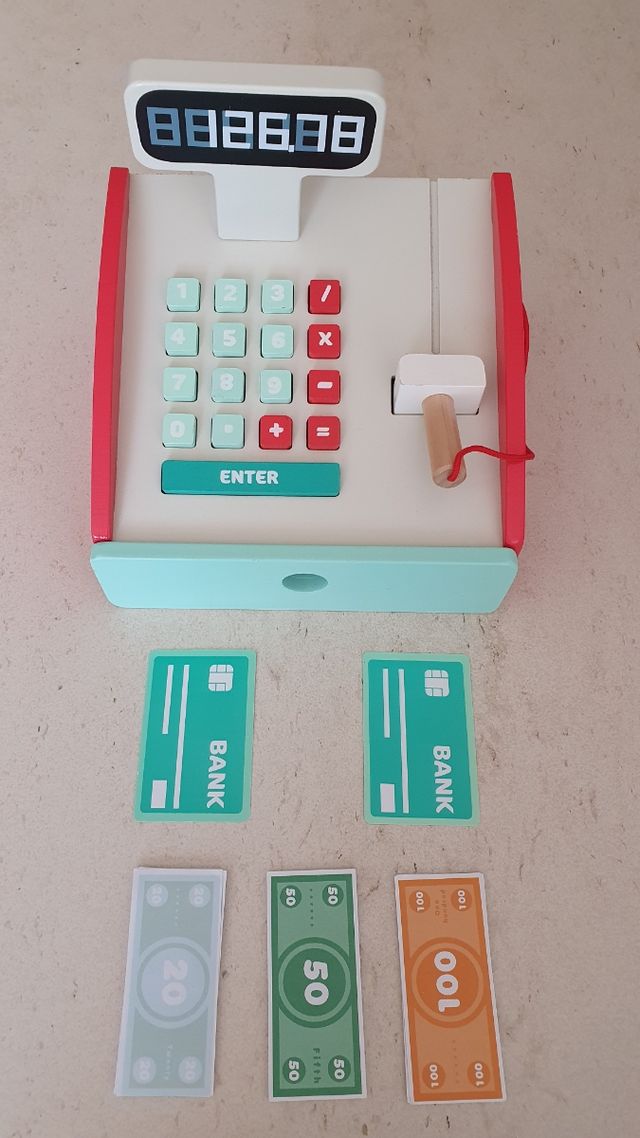 Caja registradora de madera para jugar