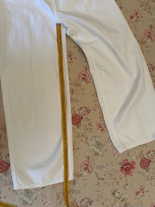 Pantalón Morgan Blanco Talla 38 con Pedrería