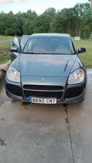 Porsche Cayenne Turbo 2003