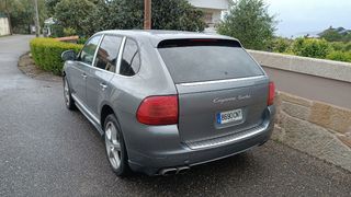 Porsche Cayenne Turbo 2003