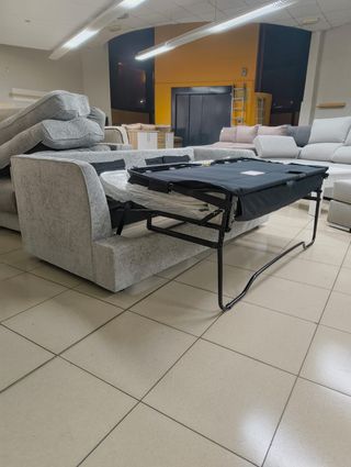 Sofá Cama Gris con Colchoneta de Muelles
