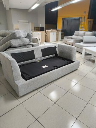 Sofá Cama Gris con Colchoneta de Muelles