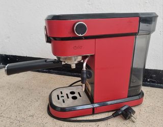 Cafetera Cecotec Roja