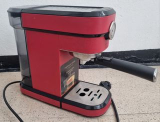 Cafetera Cecotec Roja