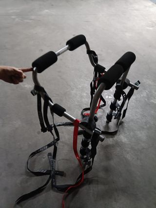 Soporte de bicicleta para maletero coche