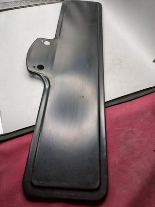 Soporte Porta Matrícula Mini Clásico 14A6468