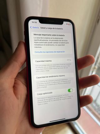 iPhone 11 64GB Rojo.