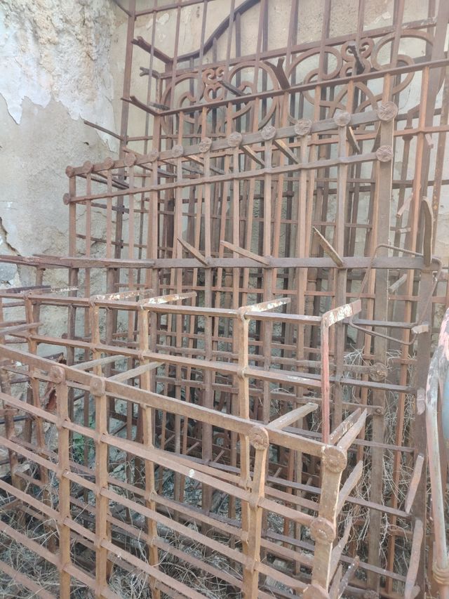 Rejas y balcones de forja s.XVII