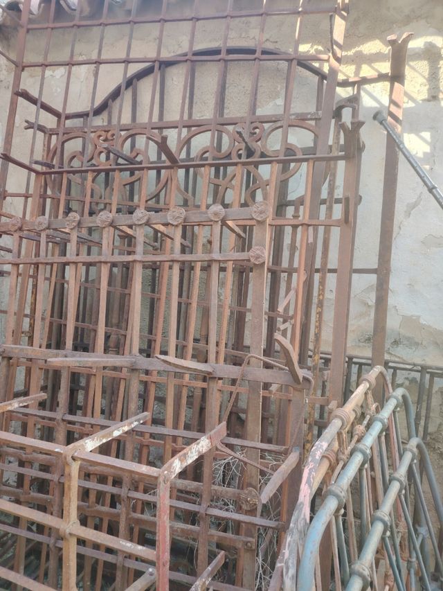 Rejas y balcones de forja s.XVII