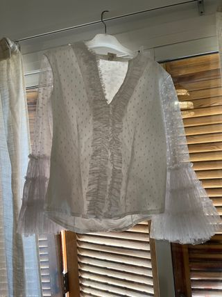 Camisa flamenca blanca con plumeti