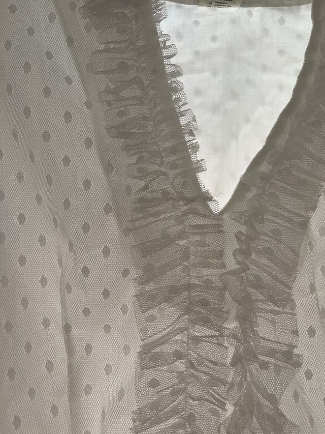 Camisa flamenca blanca con plumeti