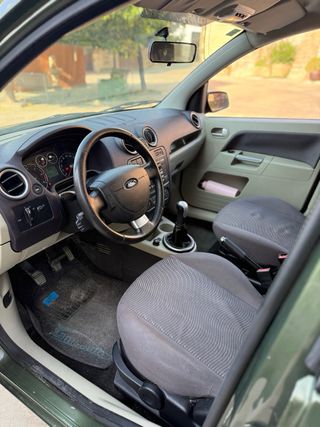 Ford Fusion 2005