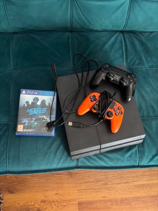 PS4 Slim + Mando + Juego Need for Speed