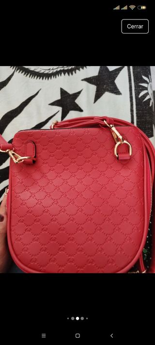 Mochila roja para mujer