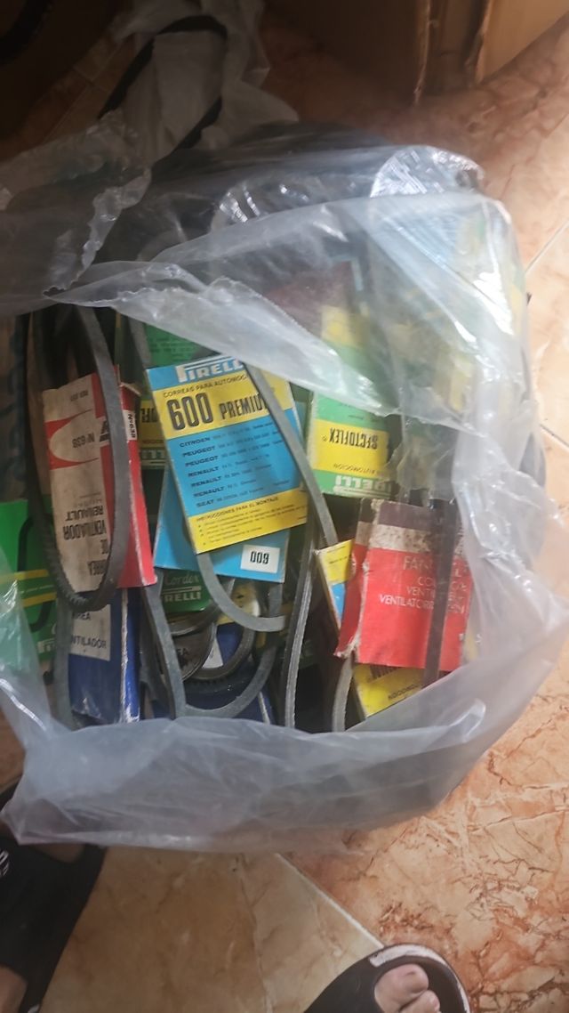85 Correas Auxiliares Pirelli etc
( NO WALLAPAY)
