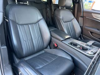 Audi A6 RS 6 Avant TFSI quattro