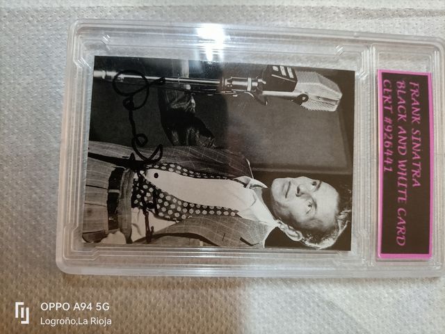Autógrafo Frank Sinatra Black and White Card