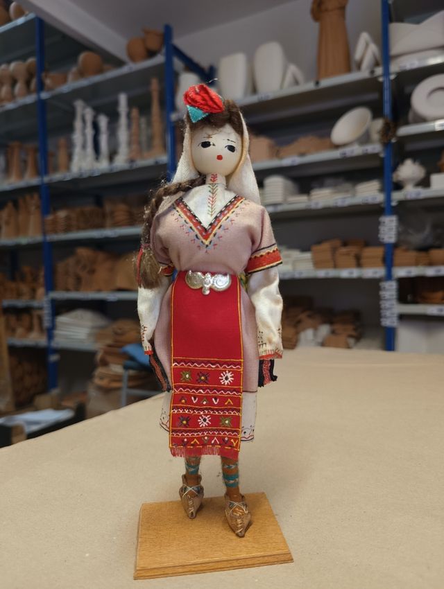 Bambola costume tipico vintage