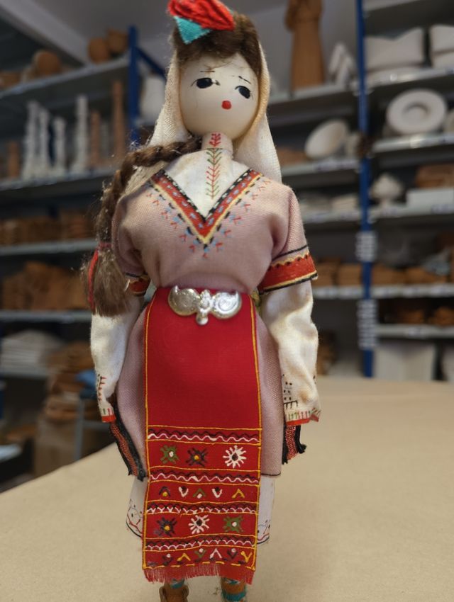 Bambola costume tipico vintage