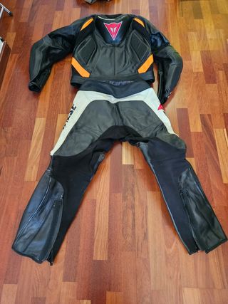 Mono de piel Dainese