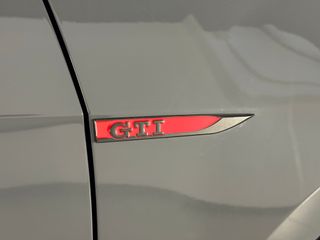 VW GOLF TCR 290CV /AKRAPOVIC / DCC / LED