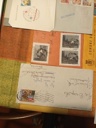 Francobolli Repubblica Italiana su buste