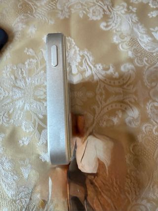 iPhone SE 16GB Silver