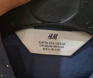 Camisa manga curta H&M azul 5-6 anos