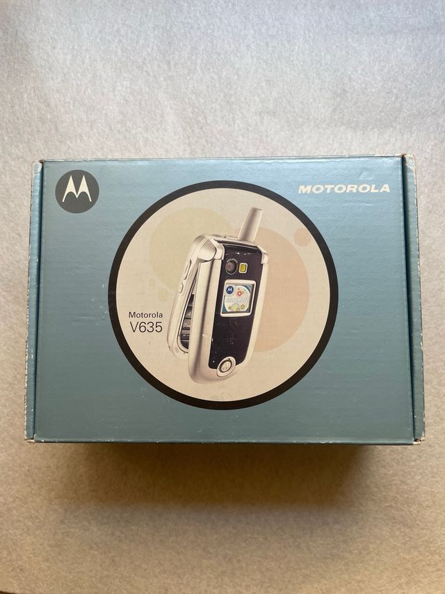 Motorola V635 Libre con caricabatterie e batteria