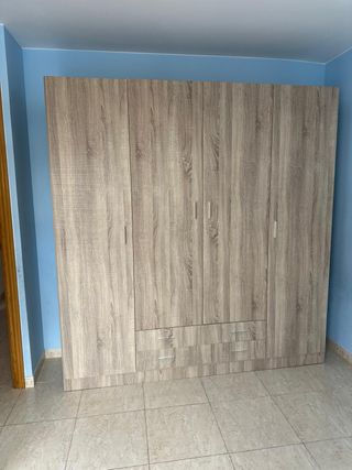Armario Roble 4 PUERTAS 200X200 NUEVO