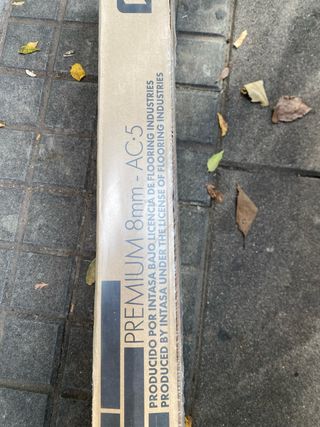 Suelo laminado Premium 8mm AC5