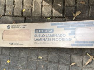 Suelo laminado Premium 8mm AC5
