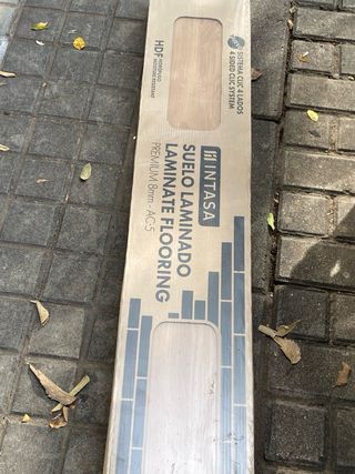 Suelo laminado Premium 8mm AC5