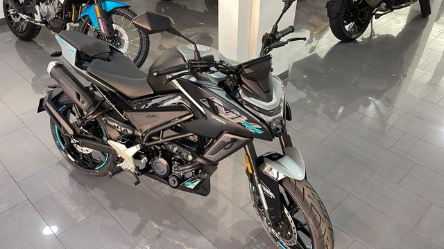 CFmoto 125NK