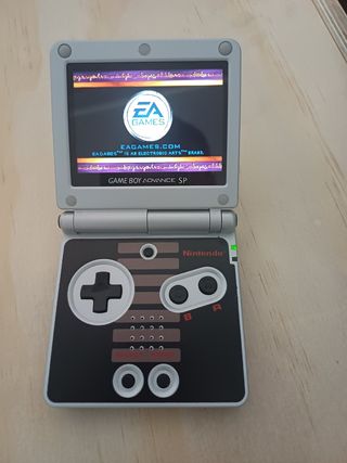 Nintendo Game Boy Advance SP Gris