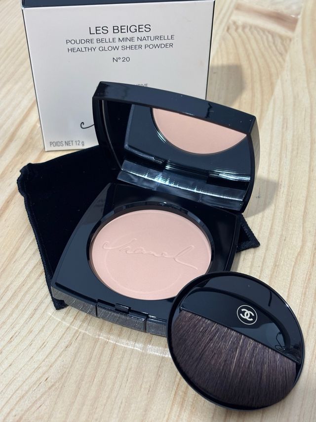 Chanel Les Beiges Polvo Tono 20