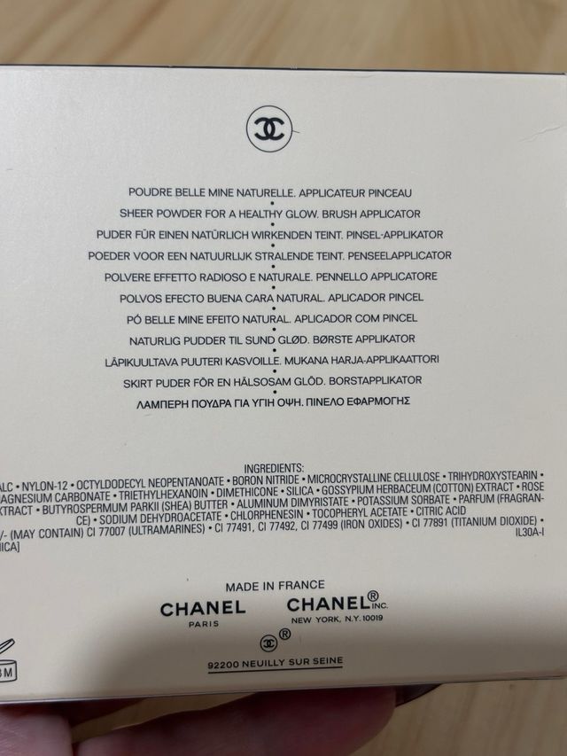 Chanel Les Beiges Polvo Tono 20