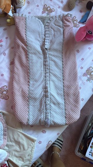 Saco para bebé hecho a mano
