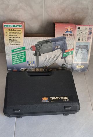 MARTILLO PERFORADOR TALADRO 750W
Nuevo 