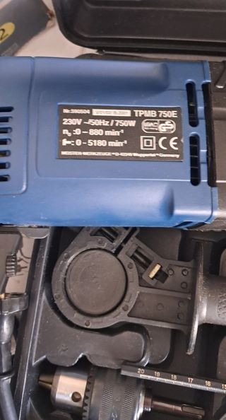 MARTILLO PERFORADOR TALADRO 750W
Nuevo 
