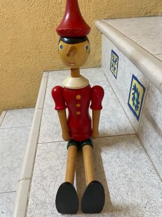 Muñeco de madera Pinocho