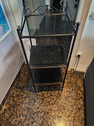 Estantería Ikea Negra con Cristal