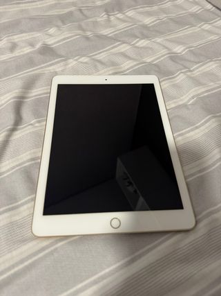 iPad 5ª Gen 2017 32GB Dorado