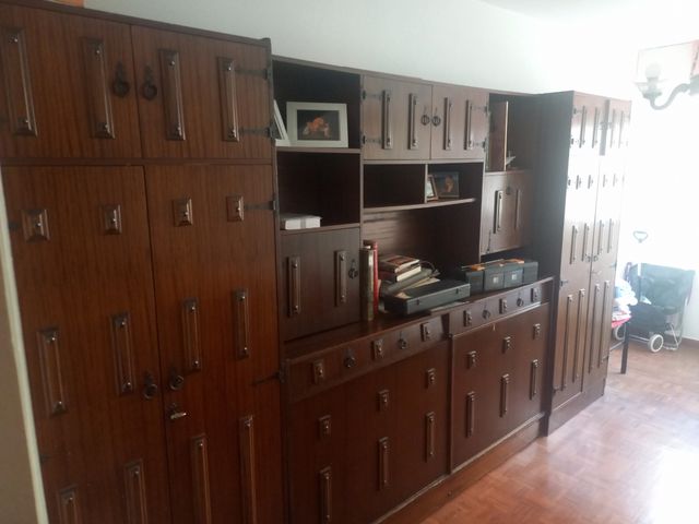 Lote Muebles Antiguos Madera y Cristal