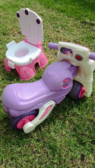 Moto correpasillos infantil. Regalo WC