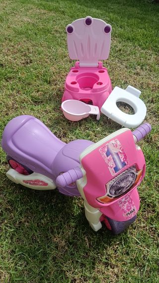Moto correpasillos infantil. Regalo WC