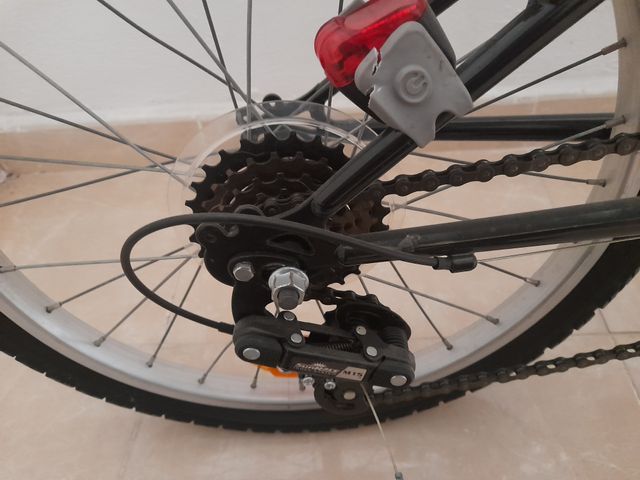 Bicicleta infantil niña rosa y negra